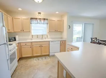 769 Z3A Village Of Lynnhaven